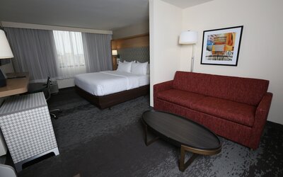 Holiday Inn & Suites Chicago North Shore (Skokie) by IHG