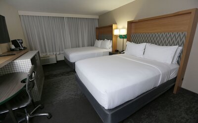 Holiday Inn & Suites Chicago North Shore (Skokie) by IHG
