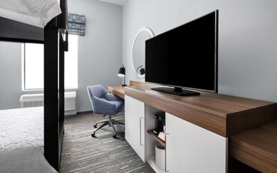 Hampton Inn & Suites Bridgeview Chicago