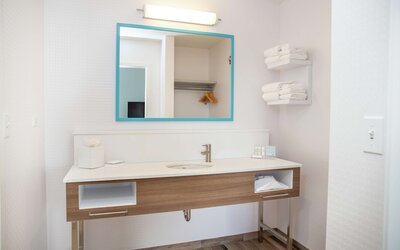 Hampton Inn & Suites Bridgeview Chicago