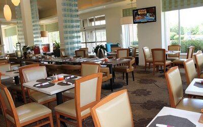 Hilton Garden Inn Addison