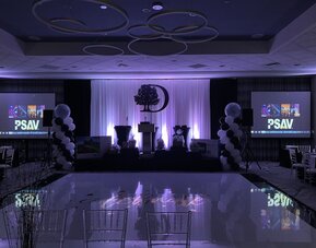 DoubleTree by Hilton Chicago - North Shore Conference Center