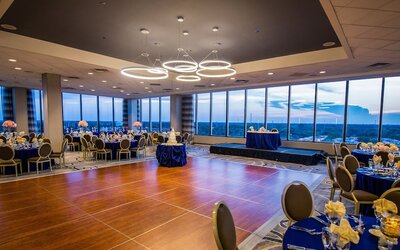 DoubleTree by Hilton Chicago - North Shore Conference Center