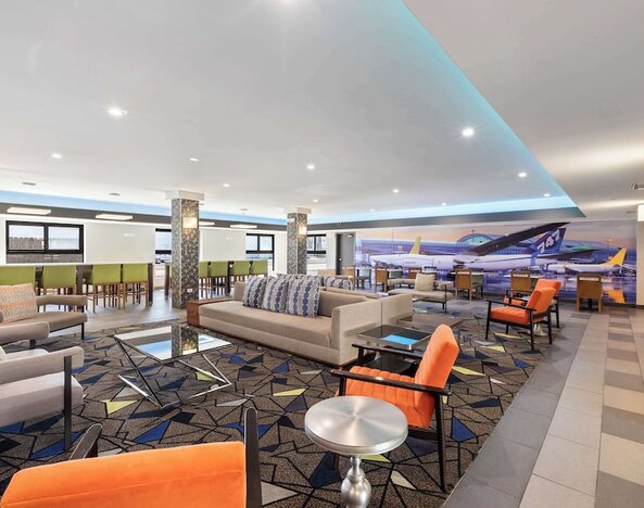 Best Western Inn & Suites - Midway Airport
