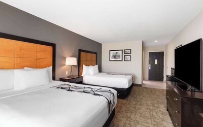 Best Western Inn & Suites - Midway Airport