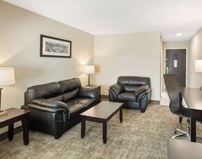 Best Western Inn & Suites - Midway Airport