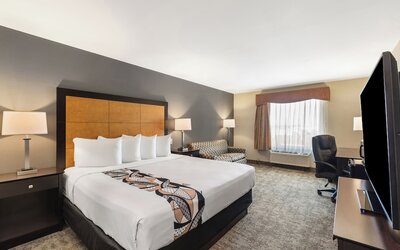 Best Western Inn & Suites - Midway Airport