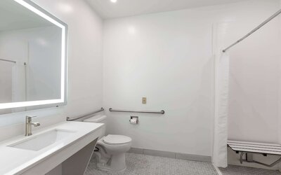 Best Western Inn & Suites - Midway Airport