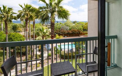 Courtyard by Marriott Oakland Airport