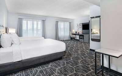 La Quinta by Wyndham Chicago O'Hare Airport