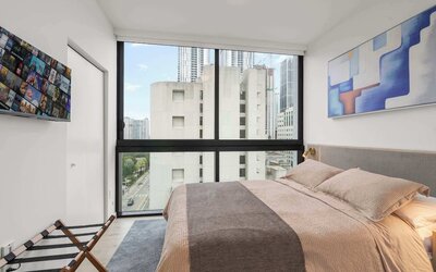 Luxury City Views in Downtown Miami