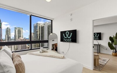 Luxury City Views in Downtown Miami