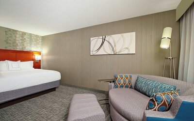 Courtyard by Marriott Oakland Downtown