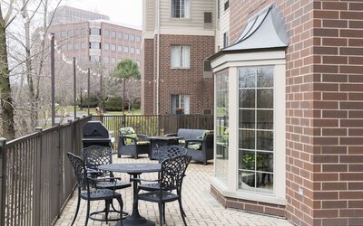 Staybridge Suites Chicago-Oakbrook Terrace by IHG