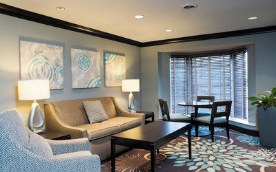 Staybridge Suites Chicago-Oakbrook Terrace by IHG