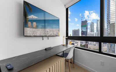 Luxury City Views in Downtown Miami