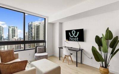 Luxury City Views in Downtown Miami