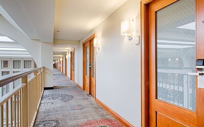 Embassy Suites by Hilton Chicago O'Hare Rosemont