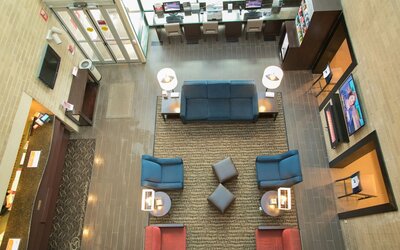 Comfort Suites Oakbrook Terrace near Oakbrook Center