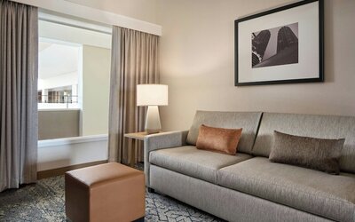 Sheraton Suites Chicago O'Hare