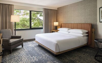 Sheraton Suites Chicago O'Hare