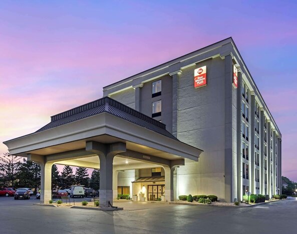 Best Western Plus Chicagoland - Countryside