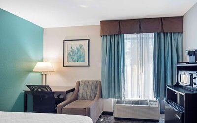 Best Western Plus Chicagoland - Countryside