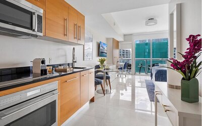 Miami Vacation Rentals - Brickell