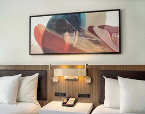 Hilton Garden Inn Chicago / Oak Brook
