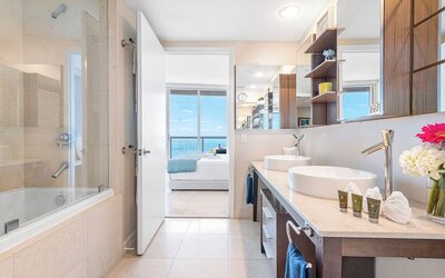 Miami Vacation Rentals - Brickell