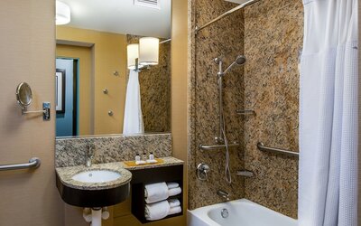 Crowne Plaza Chicago Ohare Hotel & Conf Ctr by IHG