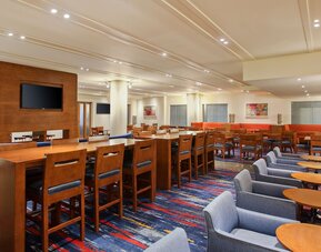 Holiday Inn Express and Suites Fisherman's Wharf by IHG