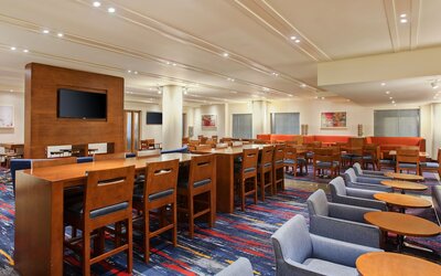 Holiday Inn Express and Suites Fisherman's Wharf by IHG