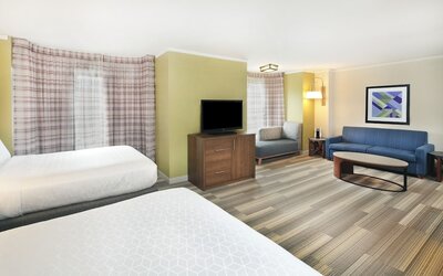 Holiday Inn Express and Suites Fisherman's Wharf by IHG