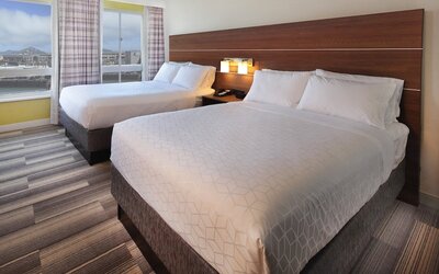 Holiday Inn Express and Suites Fisherman's Wharf by IHG