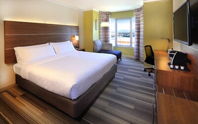 Holiday Inn Express and Suites Fisherman's Wharf by IHG