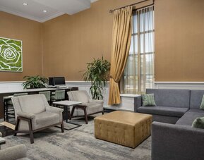 DoubleTree by Hilton Chicago O'Hare Airport - Rosemont
