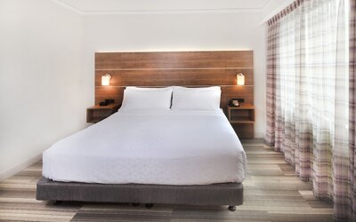 Holiday Inn Express and Suites Fisherman's Wharf by IHG