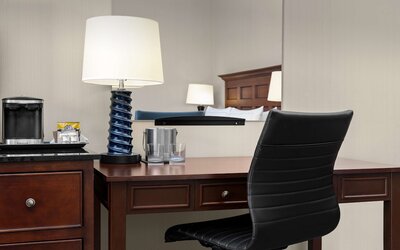 DoubleTree by Hilton Chicago O'Hare Airport - Rosemont