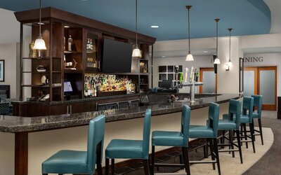 DoubleTree by Hilton Chicago O'Hare Airport - Rosemont