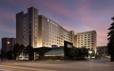 DoubleTree by Hilton Chicago O'Hare Airport - Rosemont