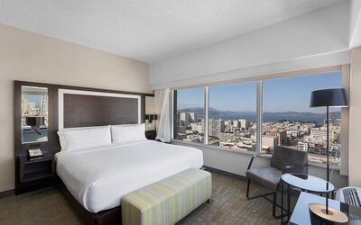 Holiday Inn Golden Gateway by IHG