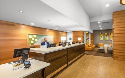 Holiday Inn Golden Gateway by IHG