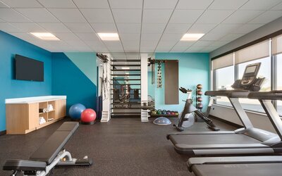 avid hotel Chicago O’Hare – Des Plaines by IHG