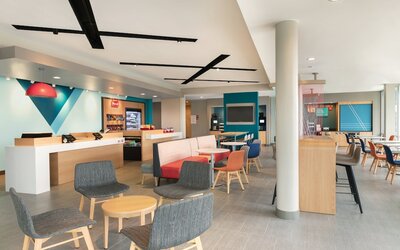avid hotel Chicago O’Hare – Des Plaines by IHG