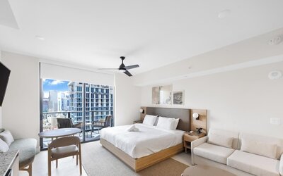 Luxurious Studio in DTW with City Views