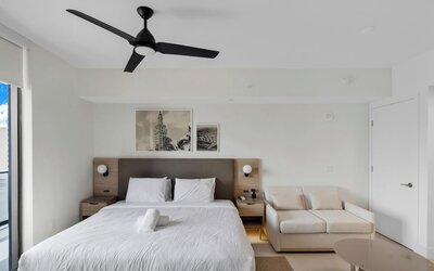 Luxurious Studio in DTW with City Views