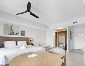 Luxurious Studio in DTW with City Views