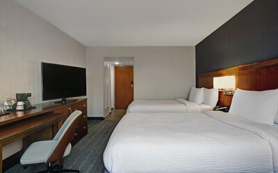 Courtyard Chicago Elmhurst/Oakbrook Area