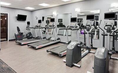 Holiday Inn Chicago Oakbrook by IHG